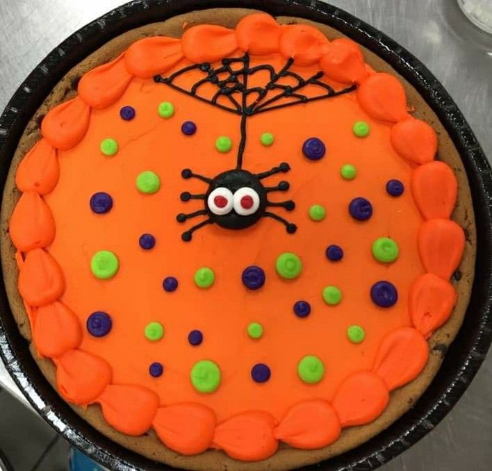 Halloween Spider Cookie Cake (sample)