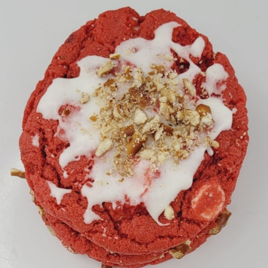 Strawberry Pretzel Salad Cookie